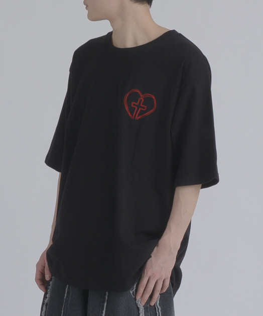 HEART刺繍Tシャツ トップス REGIEVO