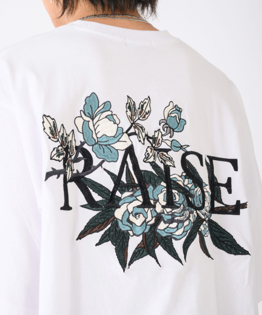 MaxMara studio●[SUGHERO] フラワー刺繍付き クチュールTシャツ Max Mara Studio Embellished Crewneck T-Shirt in Green | Lyst
