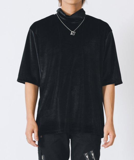 ネックレス付きモックネック半袖Tシャツ トップス REGIEVO